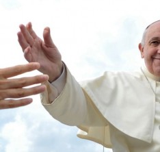 Papa Francisco envia 100 mil euros para o Rio Grande do Sul