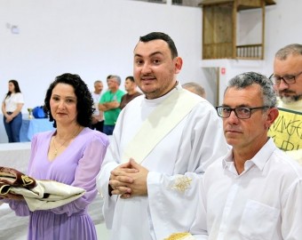 Ordenação presbiteral de Frei Igor Colares Raupp reúne fiéis em São João do Sul