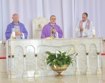 Manhã de espiritualidade do clero é conduzida por Dom Onécimo Alberton