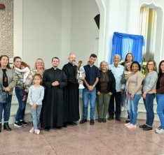 Comarca de Santa Rosa do Sul conclui peregrinação com imagem da Sagrada Família