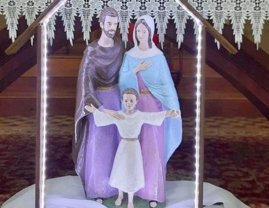 Comarca de Turvo concluí peregrinação com imagem da Sagrada Família