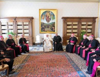 Dom Jacinto se encontra com o Papa Francisco durante visita Ad Limina