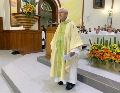 Padre Carlos Weck celebra 60 anos de sacerdócio