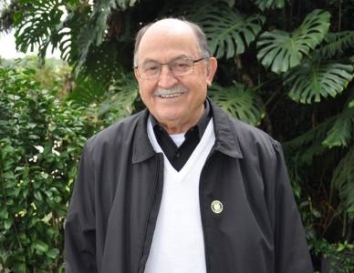 Padre Valdemar Carminati celebra 50 anos de vida sacerdotal