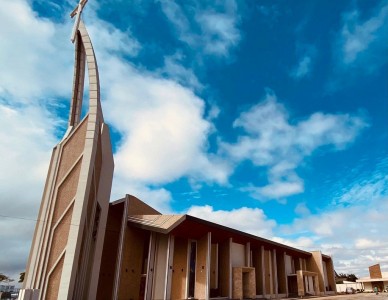 Paróquia Sagrada Família finaliza reforma e vai reabrir Igreja Matriz